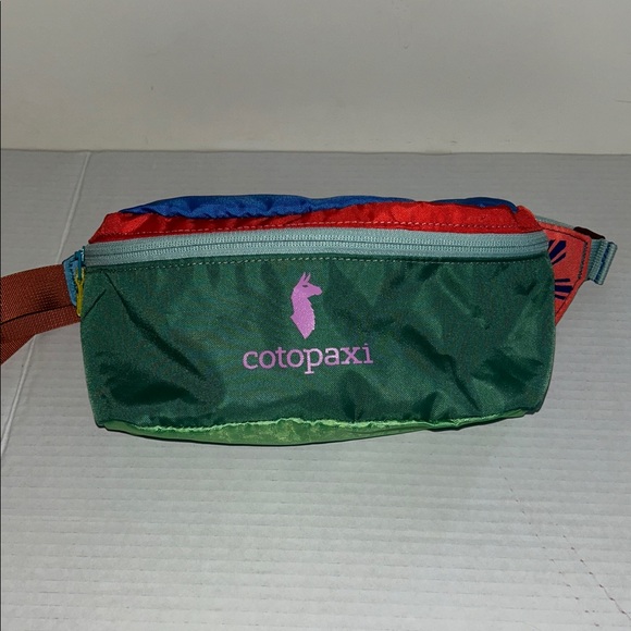 Cotopaxi Fanny Pack Crossbody Bag with “slalom” logo - Picture 1 of 10